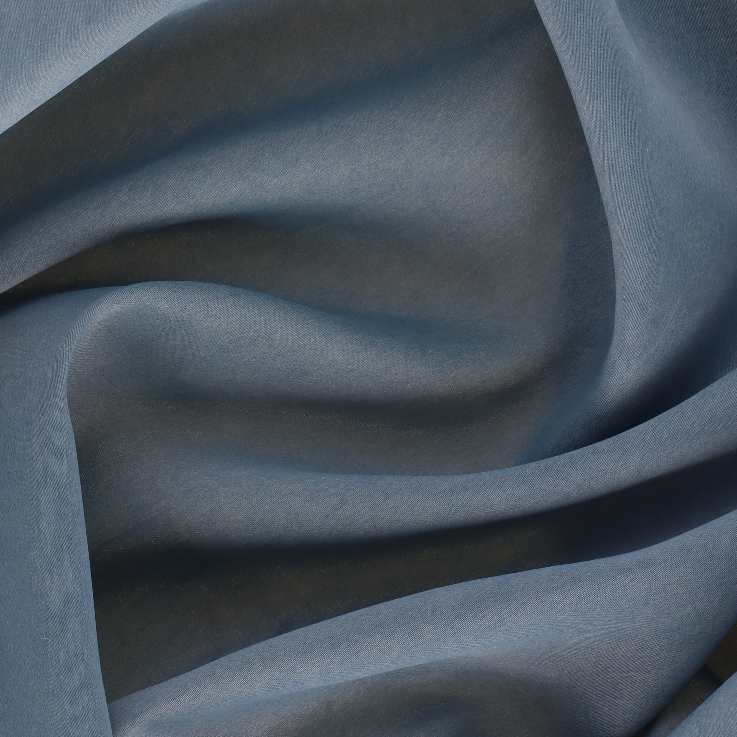 naia? Vintage Satin