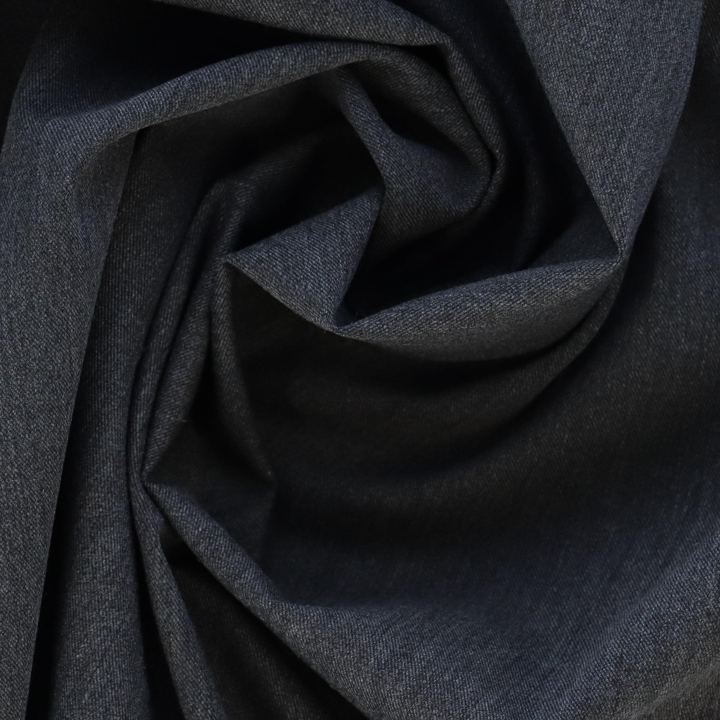 POLYESTE/VISCOSE/SILK STRECH